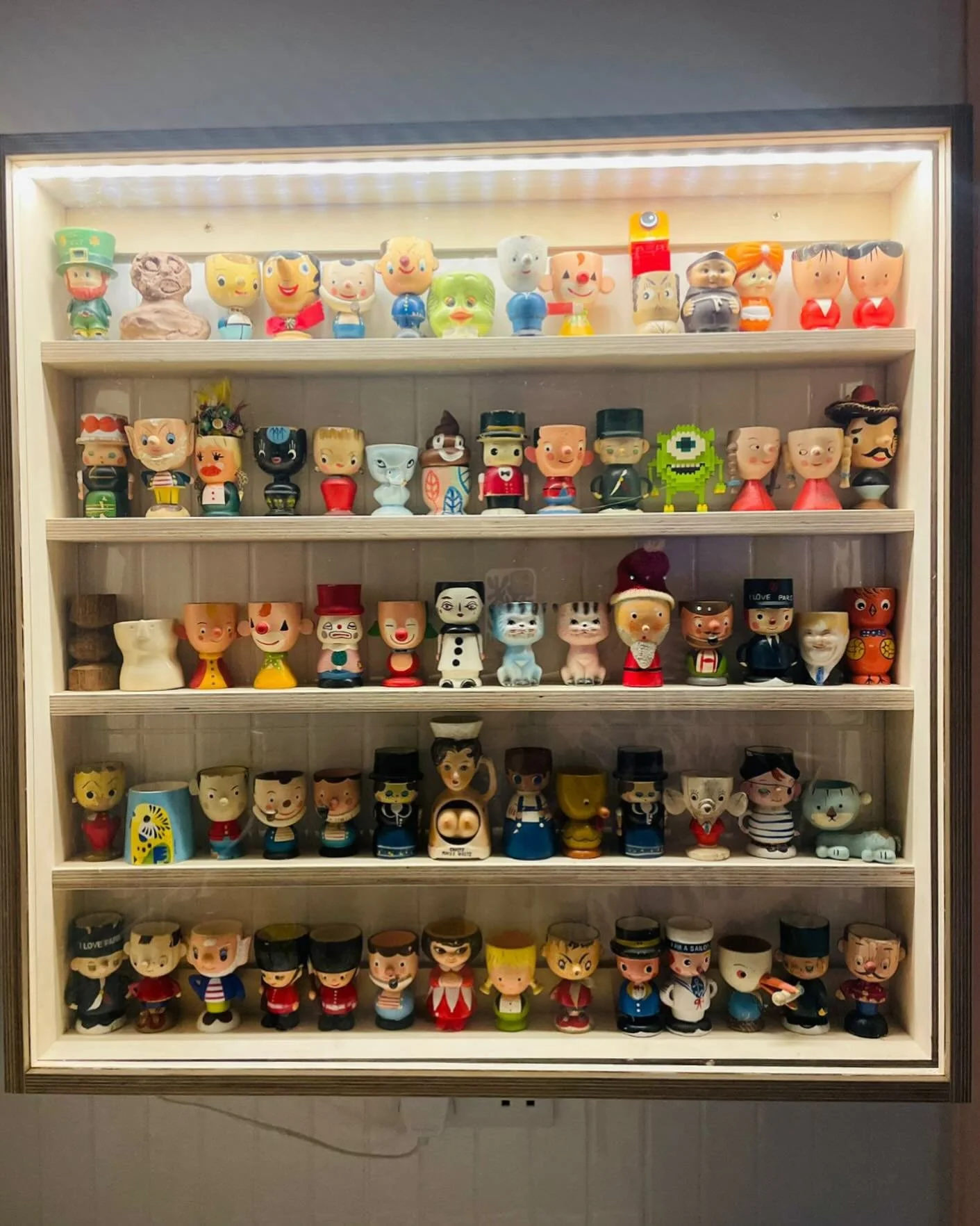 Eggcups ❤️ #gemmabrothers#handmade#pottery#handmadeisbest#bristolmaker#interiordesign#interiorideas#homestyling#interiorinso#eclectricinteriors#bristolinteriordesigner#ilovetomake#gemma_brothers#allthehastags#letthefunbegin#joyofcolor#styling#maker#s