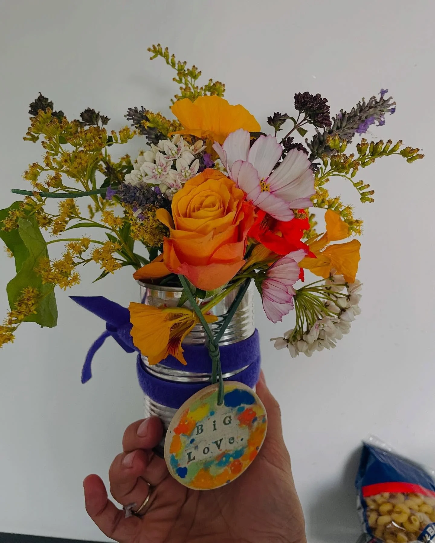 Gift tag#gemmabrothers#handmade#pottery#handmadeisbest#bristolmaker#interiordesign#interiorideas#homestyling#interiorinso#eclectricinteriors#bristolinteriordesigner#ilovetomake#gemma_brothers#allthehastags#letthefunbegin#joyofcolor#styling#maker#shak