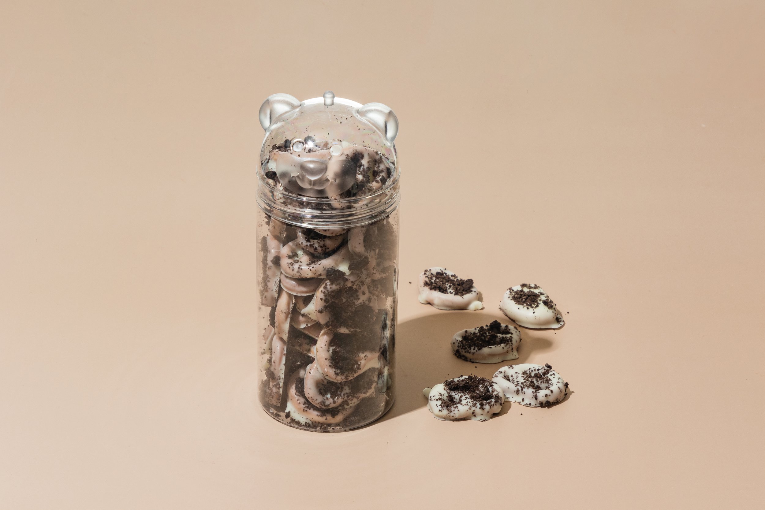 Cookies & Cream Pretzels