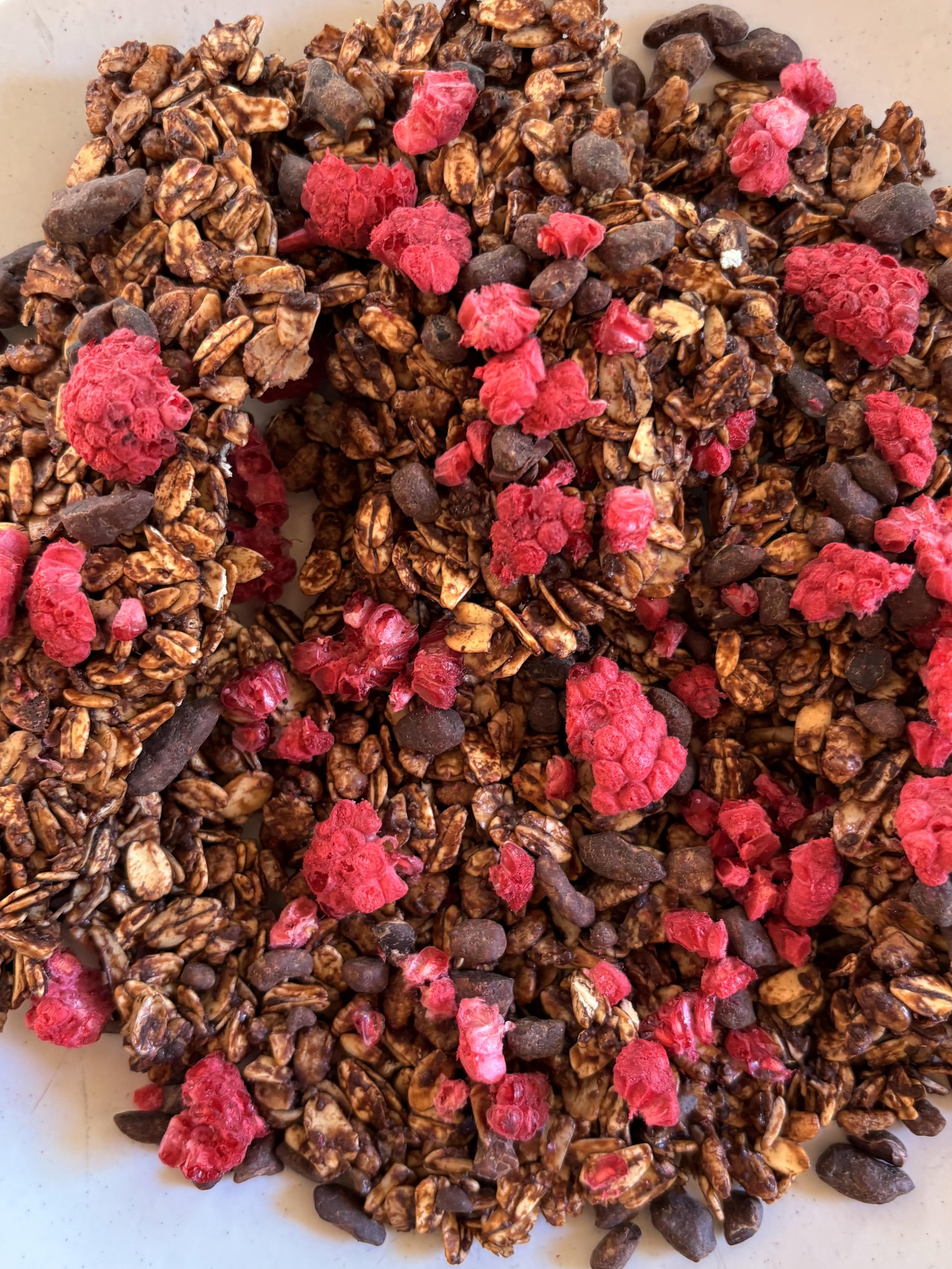 choc rasp granola.jpg