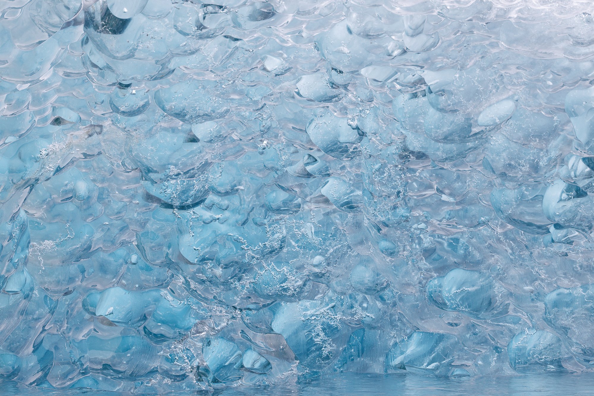 ice-burg-up-close-texture-©NadeenFlynnPhotography-4035.jpg