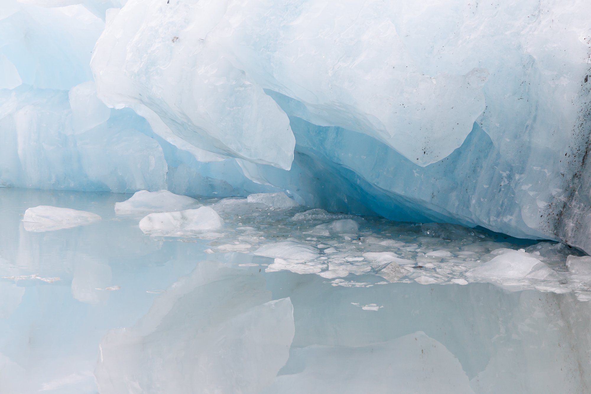 reflected-iceberg-Lamplough-Glacier-©NadeenFlynnPhotograpy-4899.jpg