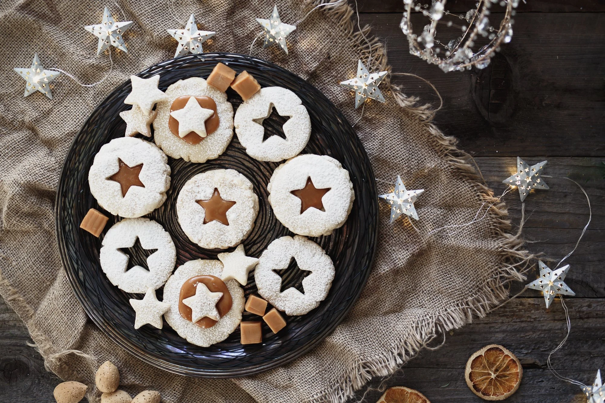 Caramel-Shortbread-Burlap-©NadeenFlynnPhotography-0304.jpg