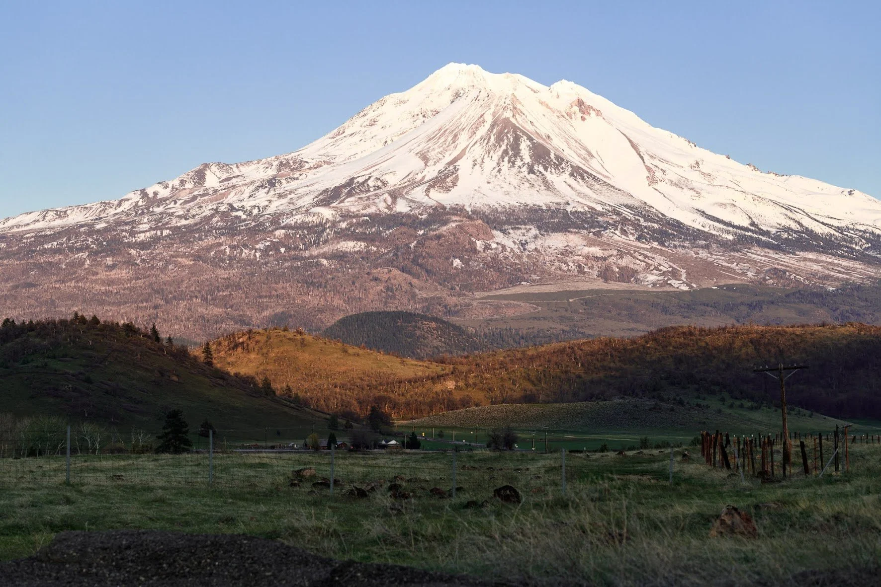 mount-shasta.jpeg