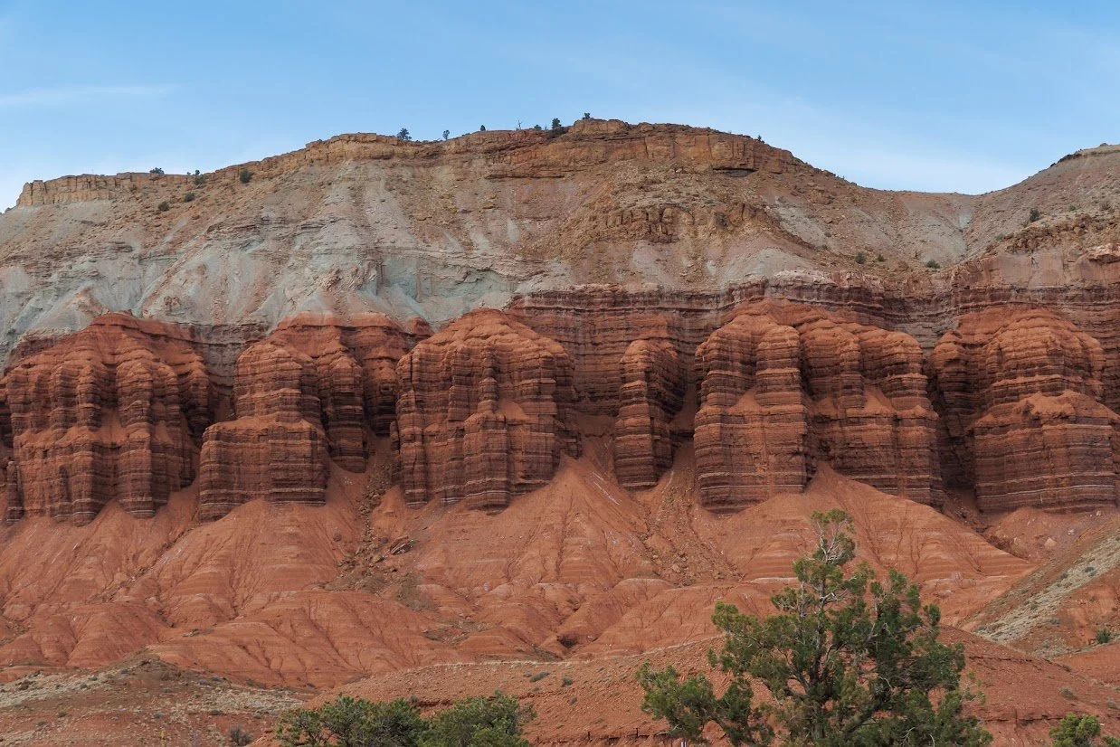 capitol-reef-cliffs.jpeg