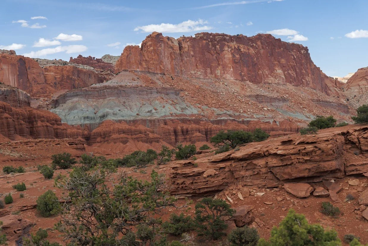 capitol-reef-np-cliffs.jpeg