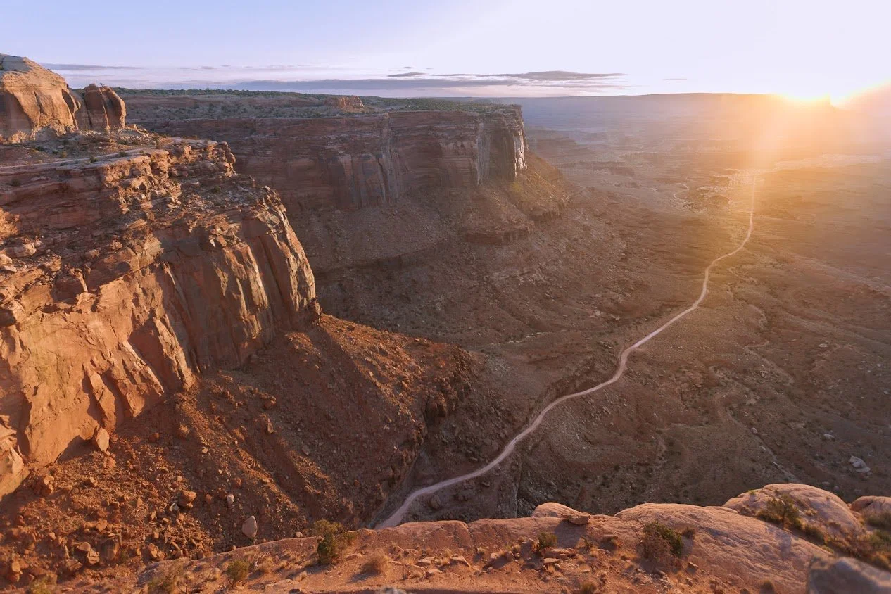 shafer-point-canyonlands-national-park.jpeg