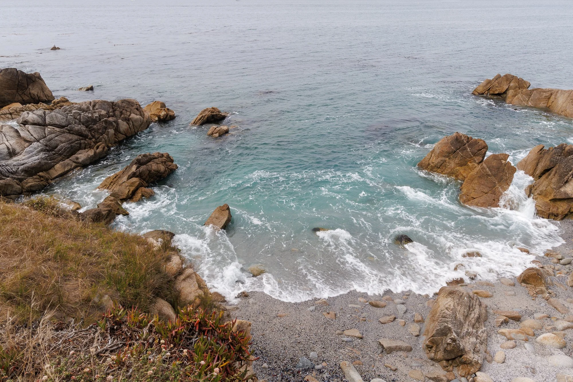 rocky-coast-asilomar-©NadeenFlynnPhotography-2765.jpg