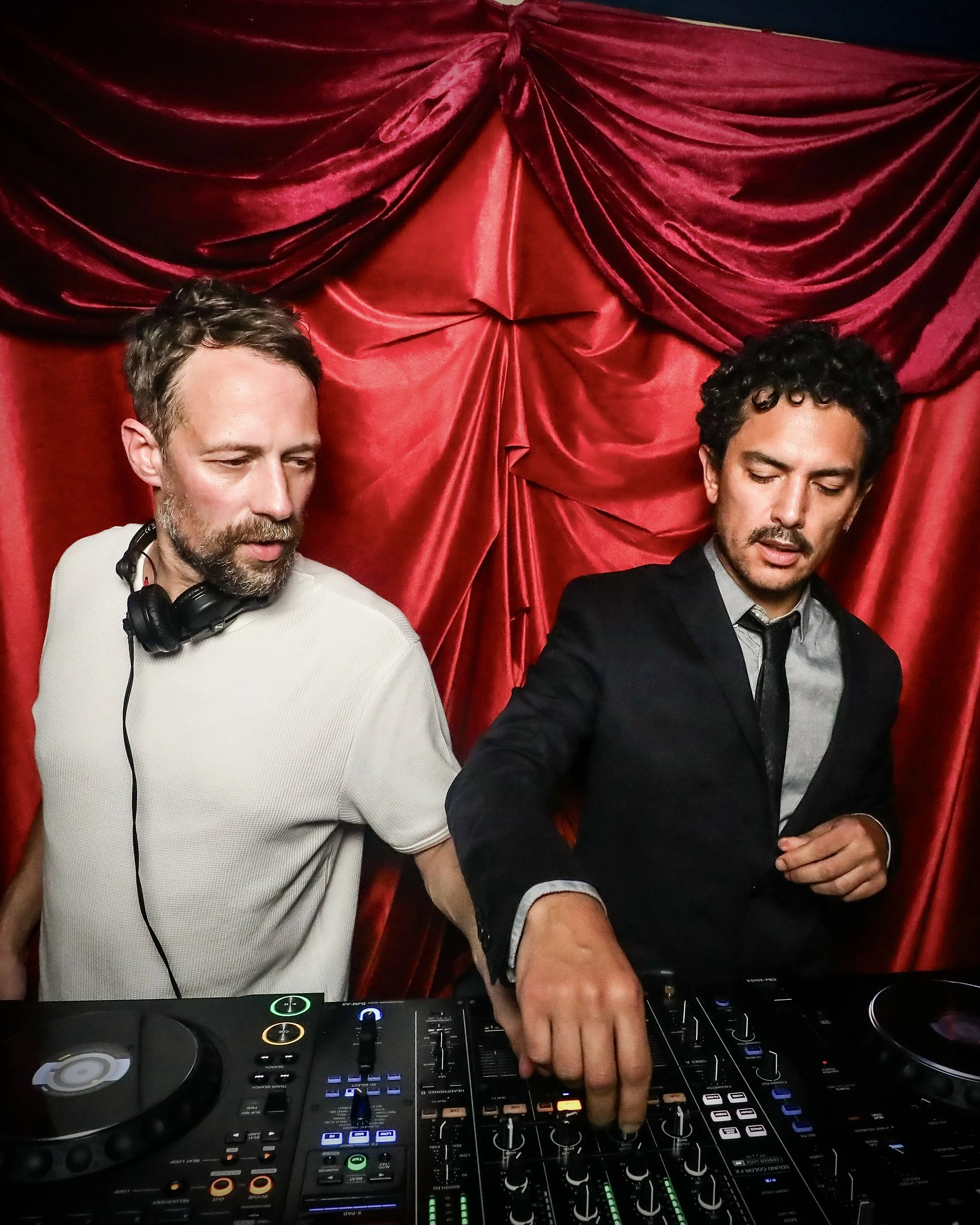 DJ set The Blaze