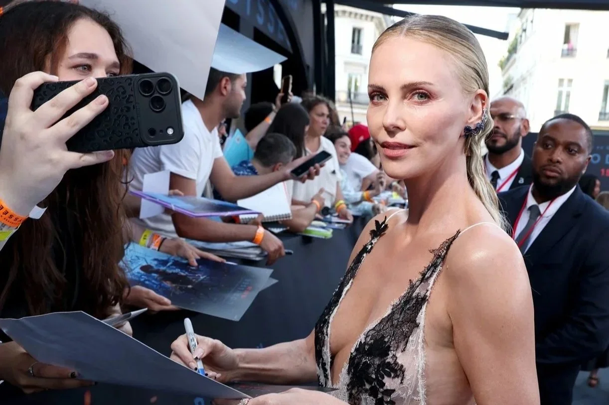 Charlize Theron à l'avant-première de L'ODYSSÉE de Christopher Nolan