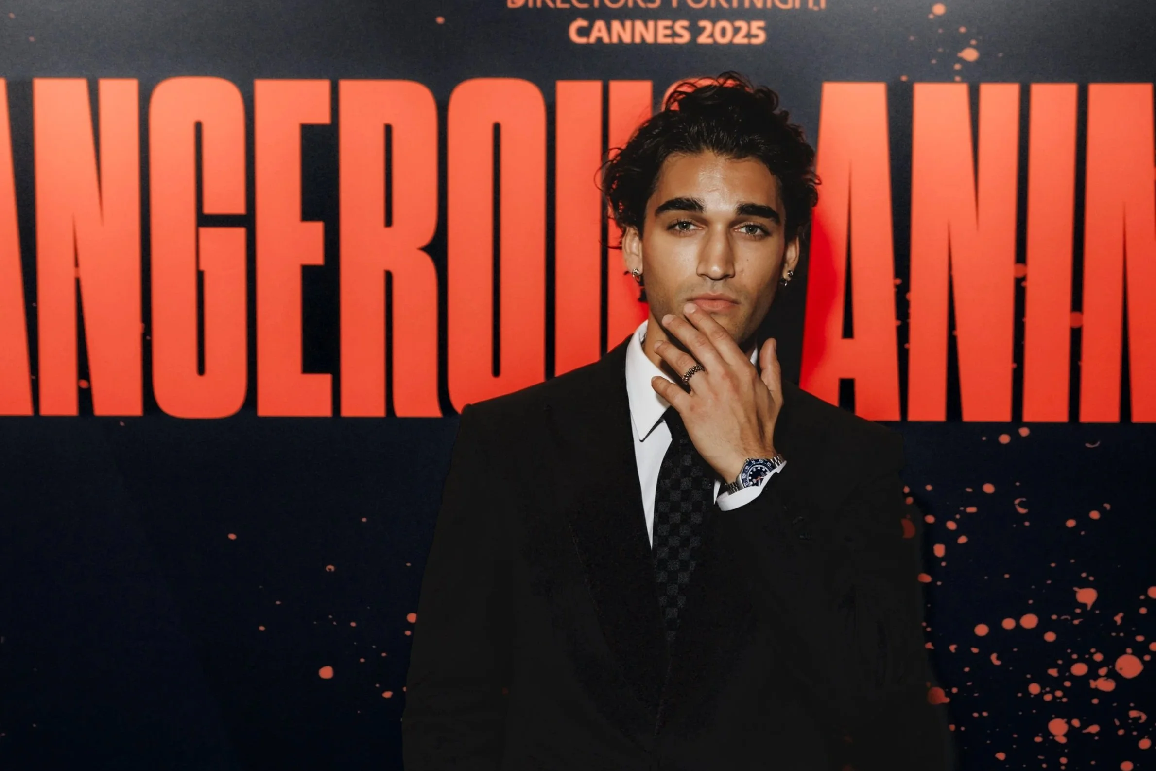 Josh Heuston au 78e Festival de Cannes pour DANGEROUS ANIMALS