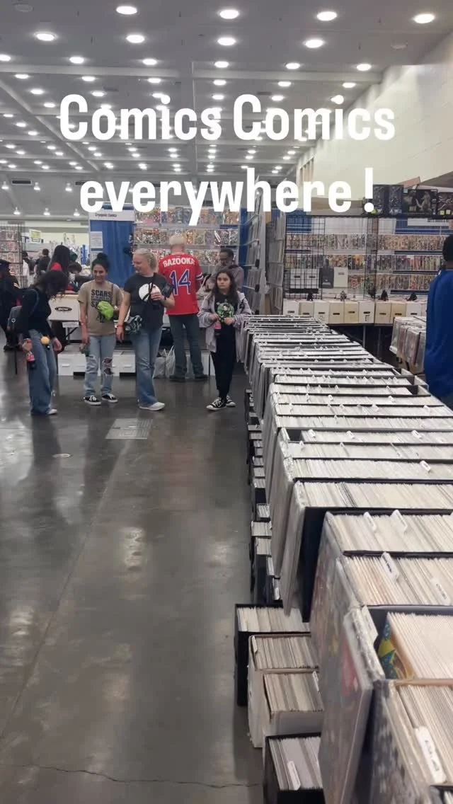 What a fun time at @baltimorecomiccon . Finished up the weekend by hunting through the dollar bins.#poteetspopculture #comiccon #cosplay #comicbook #comics