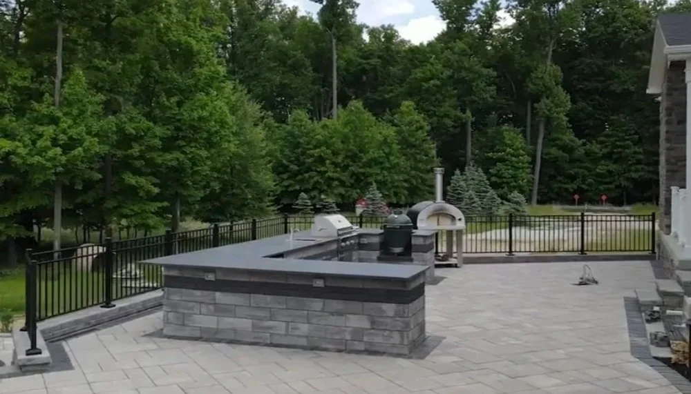 How to Choose a Fence Company That Builds for the Climate and the Property in Northeast Ohio