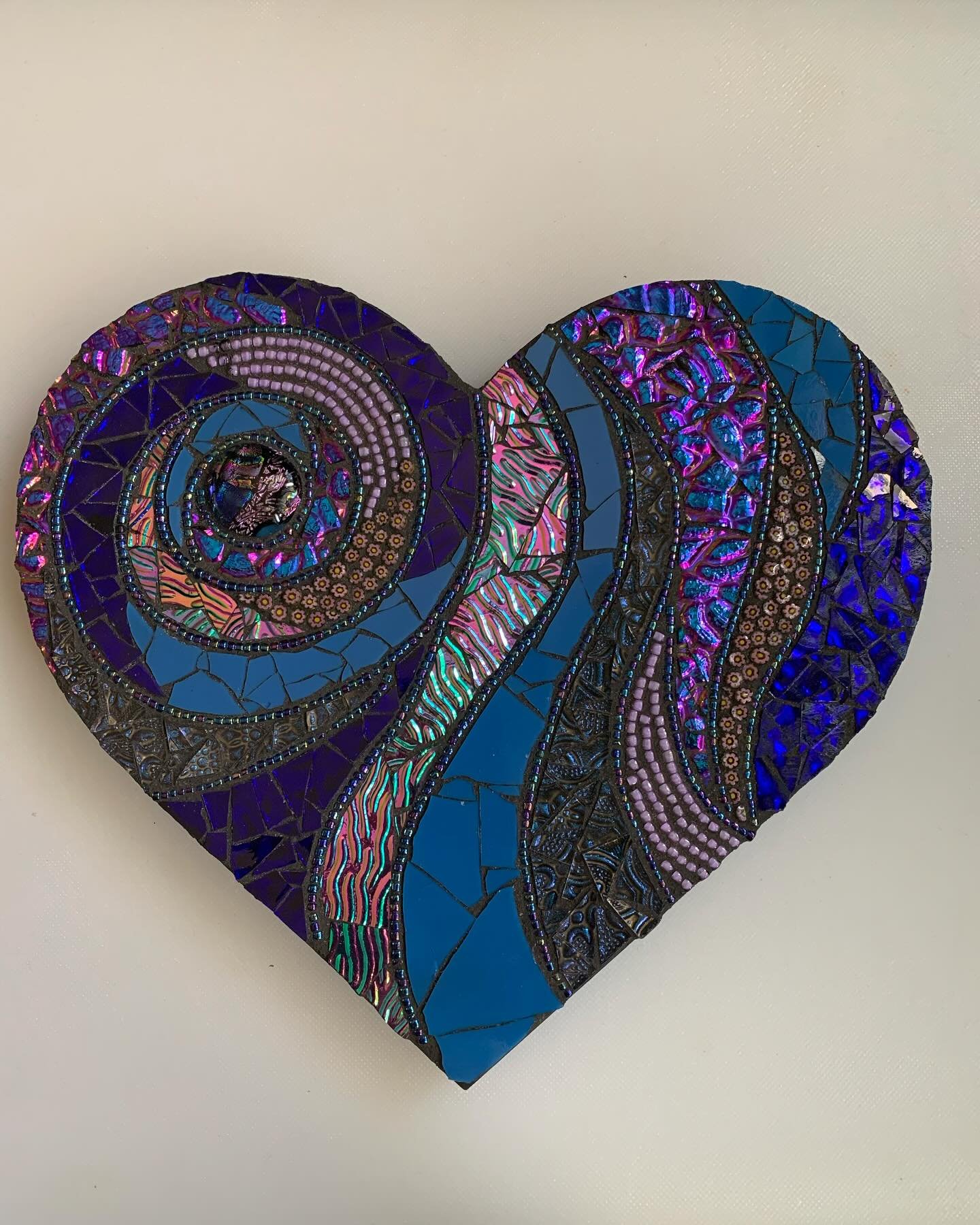 Mosaic heart @mosaicheart @mosaiclove @heart @love @mosaics #newwork #mosaicart #mosaicwallhanging #wallart