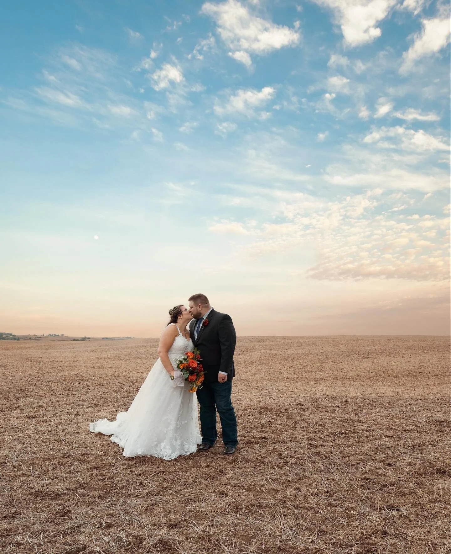 Leigha &amp; Evan, Wedding Day❣️. #weddingphotographer #omahaweddings #iowaweddingphotographer #weddingphotographers #smalltowniowa #nebraskaweddingphotographer #sneakpeeks