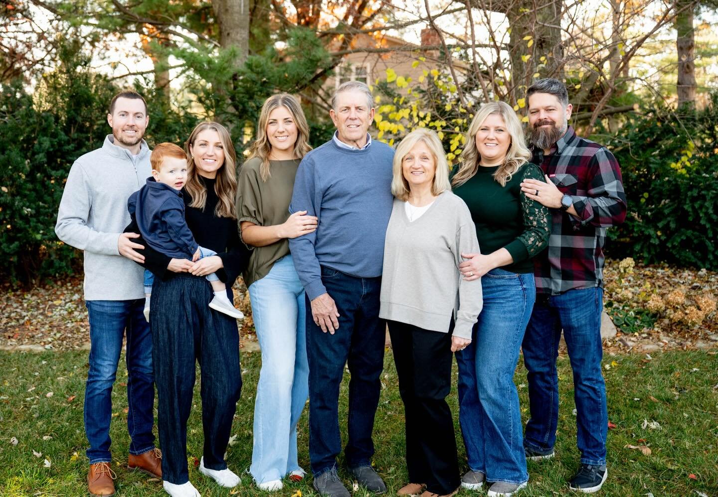 The Curry family, Extended Session ❣️ #naturallightphotography #autheticcolors #omahaphotographer #iowaphotographer #buyagiftcard