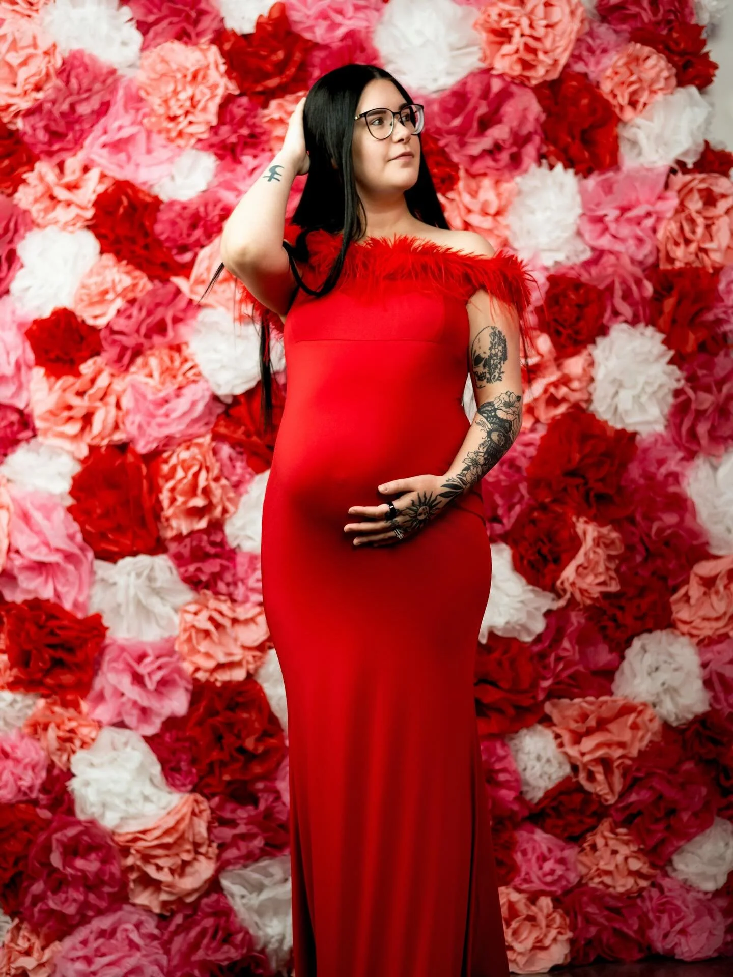 Welcoming baby number ✌🏼🌹#omahaphotographer #maternitysession #iowaphotographer