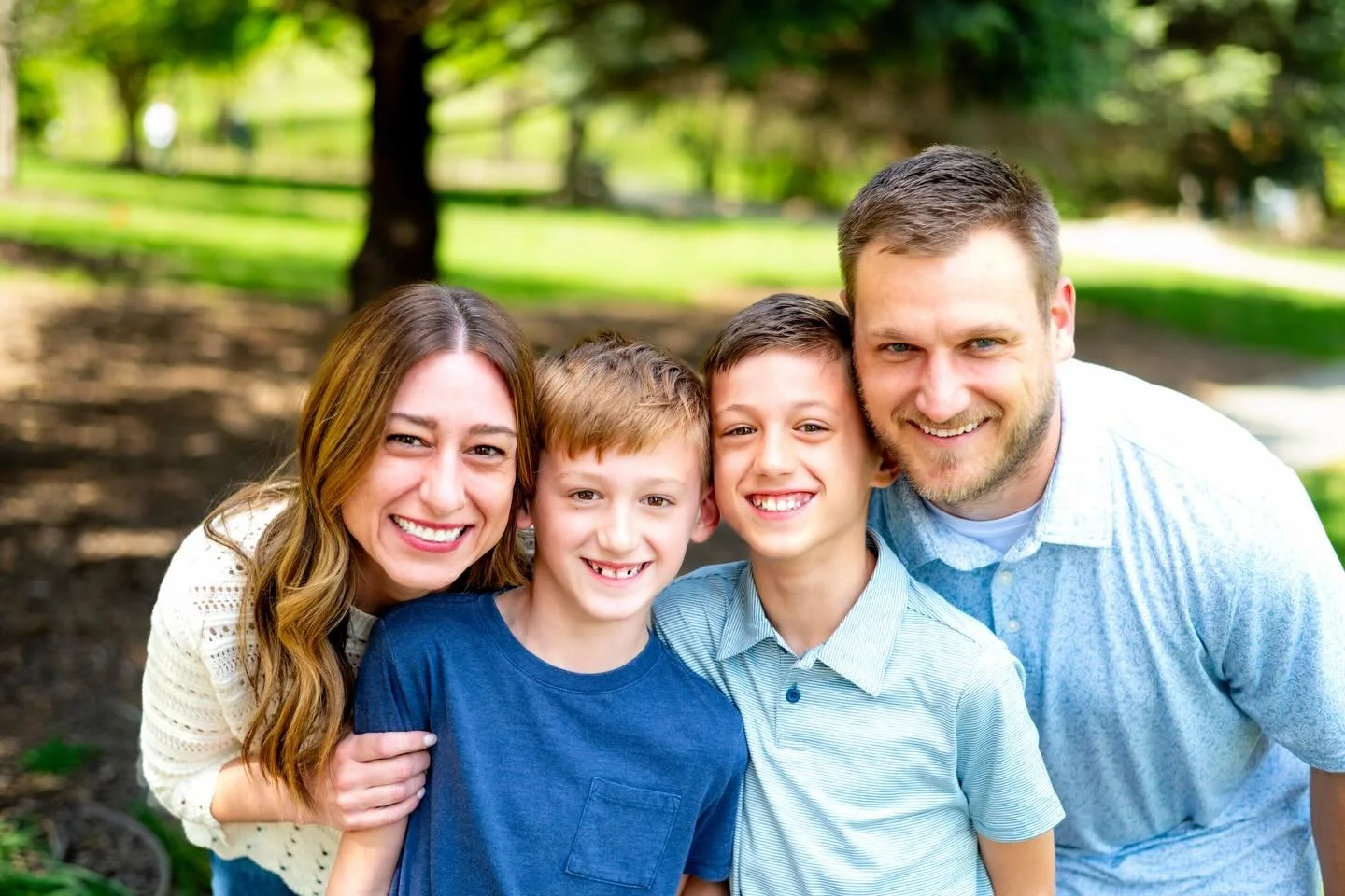 The Kruse Family 🌱 #omahaphotographer #familyphotographer #iowaphotographer