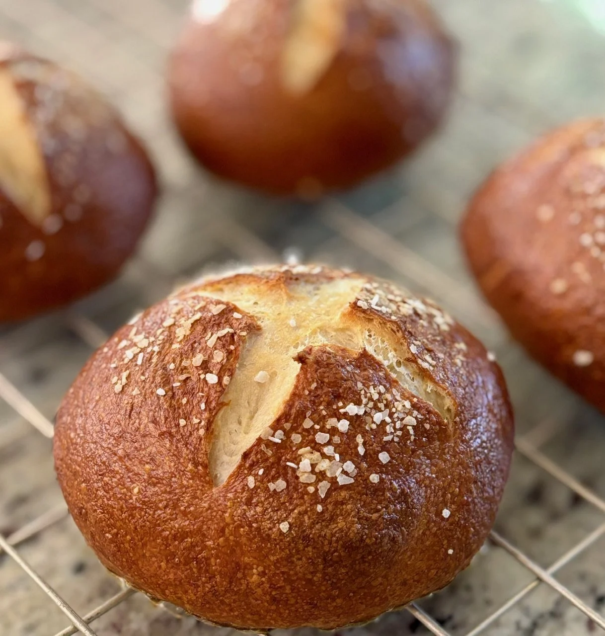 pretzel rolls.JPG