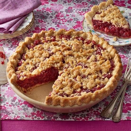 GF- cherry crumb pie