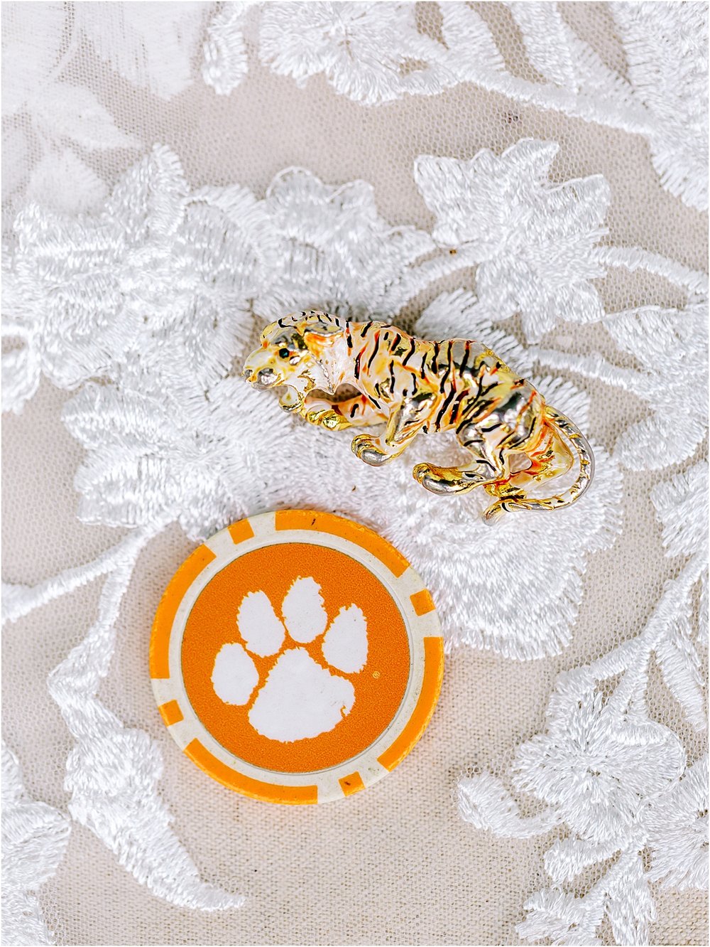 Clemson Tiger wedding accessories 