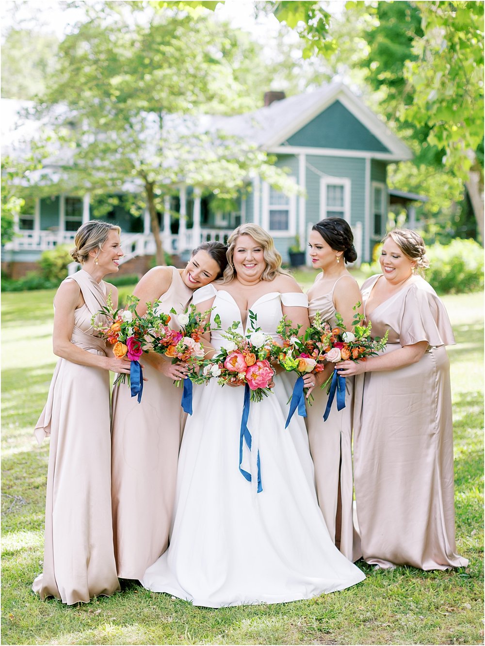 Just a bride and her besties - Southern summer wedding elegance