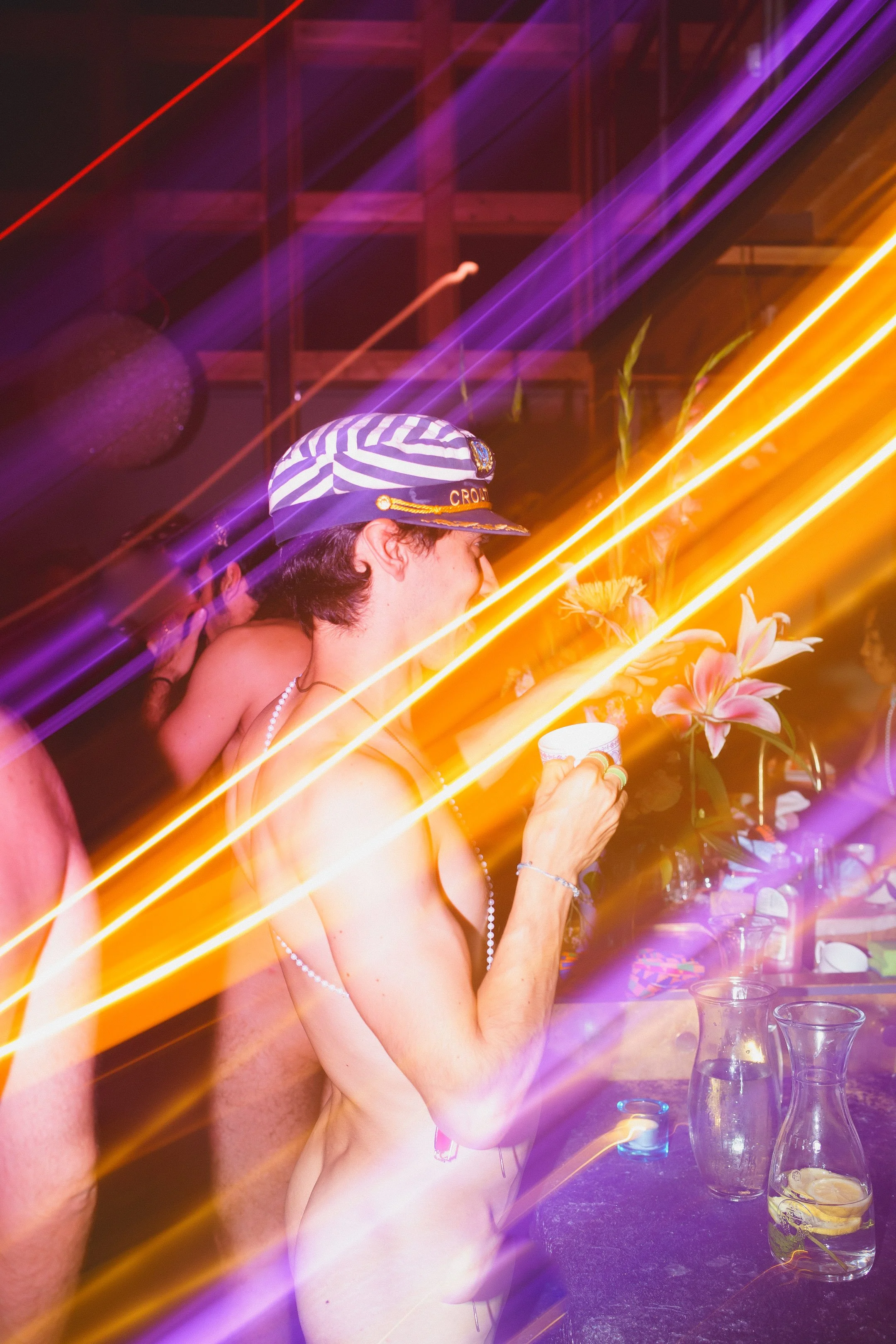 The Naked Tea Party x Dampfer