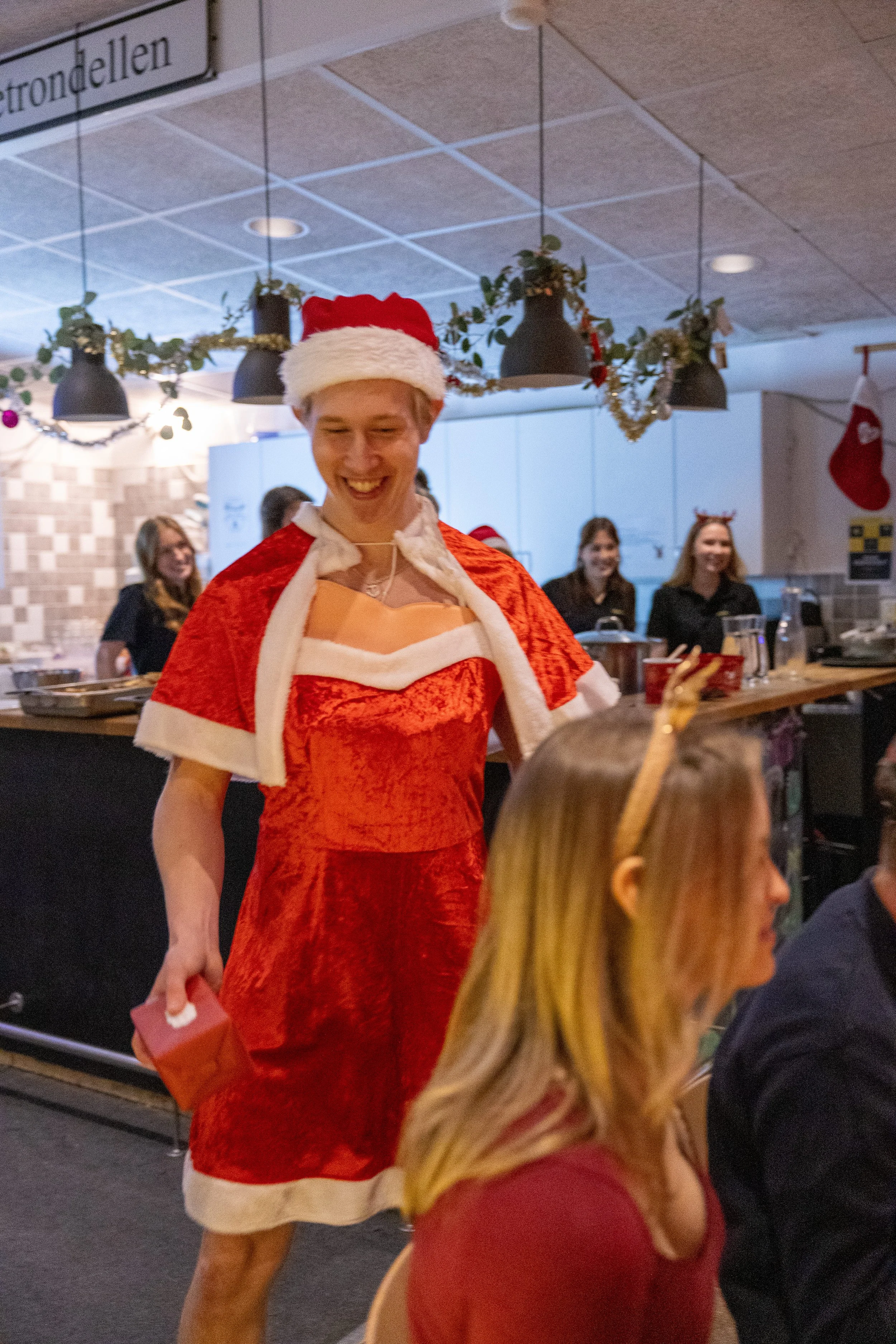 julfest25-50.jpg