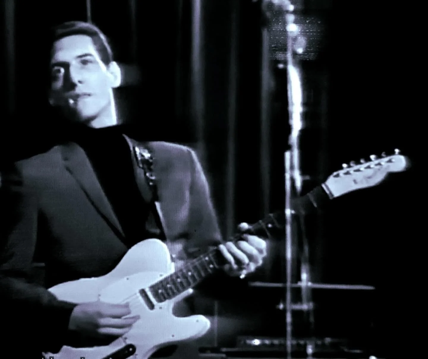 Saddened by the news of Steve Cropper&rsquo;s passing. Anyone who has picked up a guitar in the last 60 years owes Mr Cropper a debt of gratitude, whether or not you play blues, r+b, soul, rock and roll, folk, country, whatever. There&rsquo;s no argu