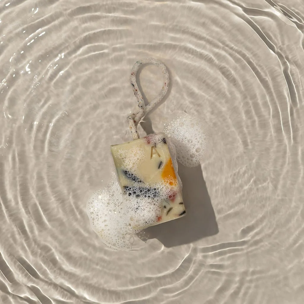 Just add water 💦 

A creamy, natural lather, packed full of restorative butters and botanical oil, poured by hand and flecked with fragments of past batches - each bar entirely its own.

Soft on skin, low on waste, designed for quiet renewal.

📸 @s