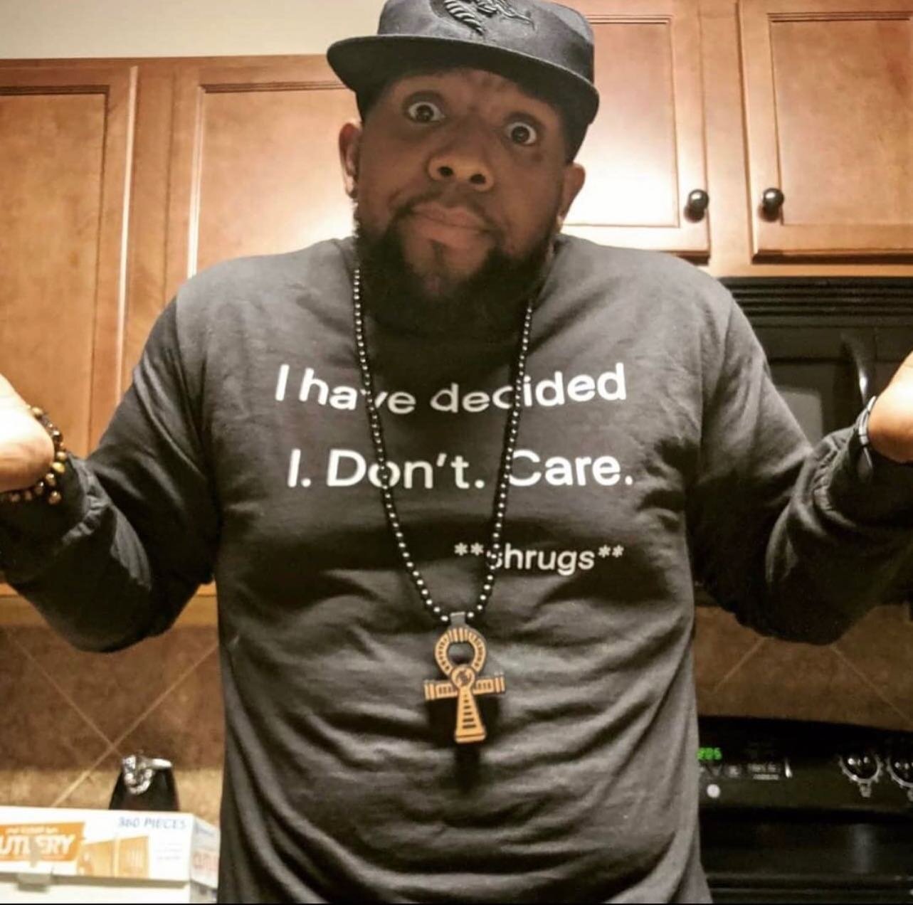 We learn in therapy how to set healthy boundaries.. and we DO NOT CARE who feels a way about it. TUH!🤷🏽&zwj;♀️
Grab a shirt from our swag shop! Link in our bio!
.
.
.
.
.
.
.
.
.
.
.
.
.
.
.#tshirtlife #idontcareanymore #tshirtstore #tshirtslovers 