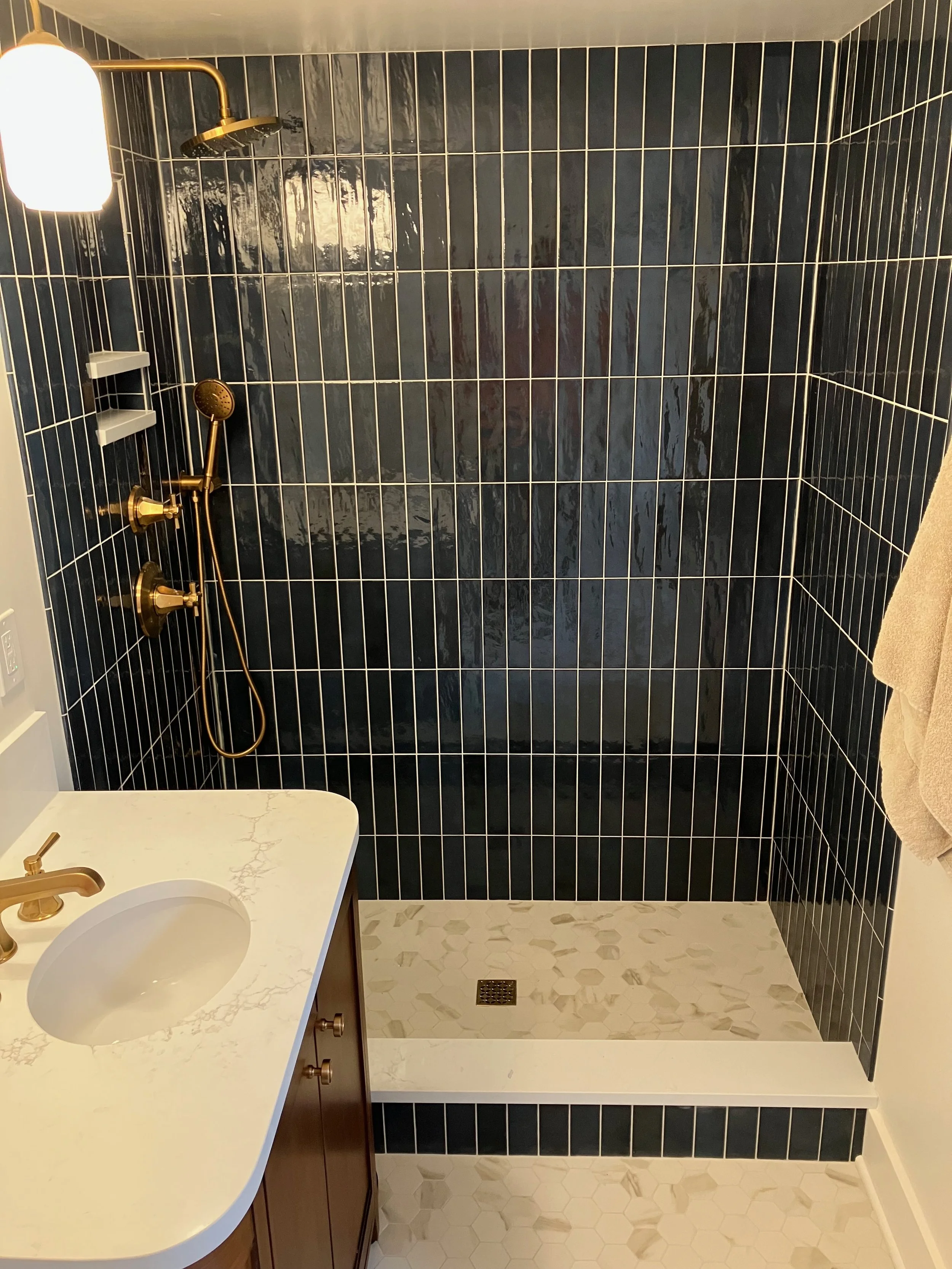 NE 27th Ave Bathroom 