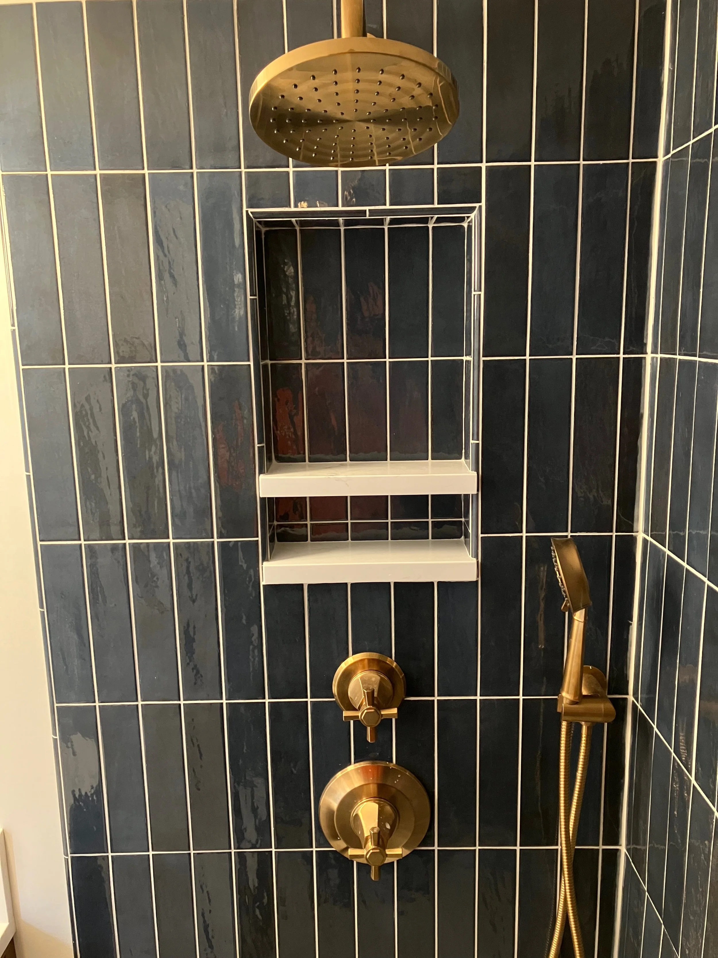 NE 27th Ave Bathroom 