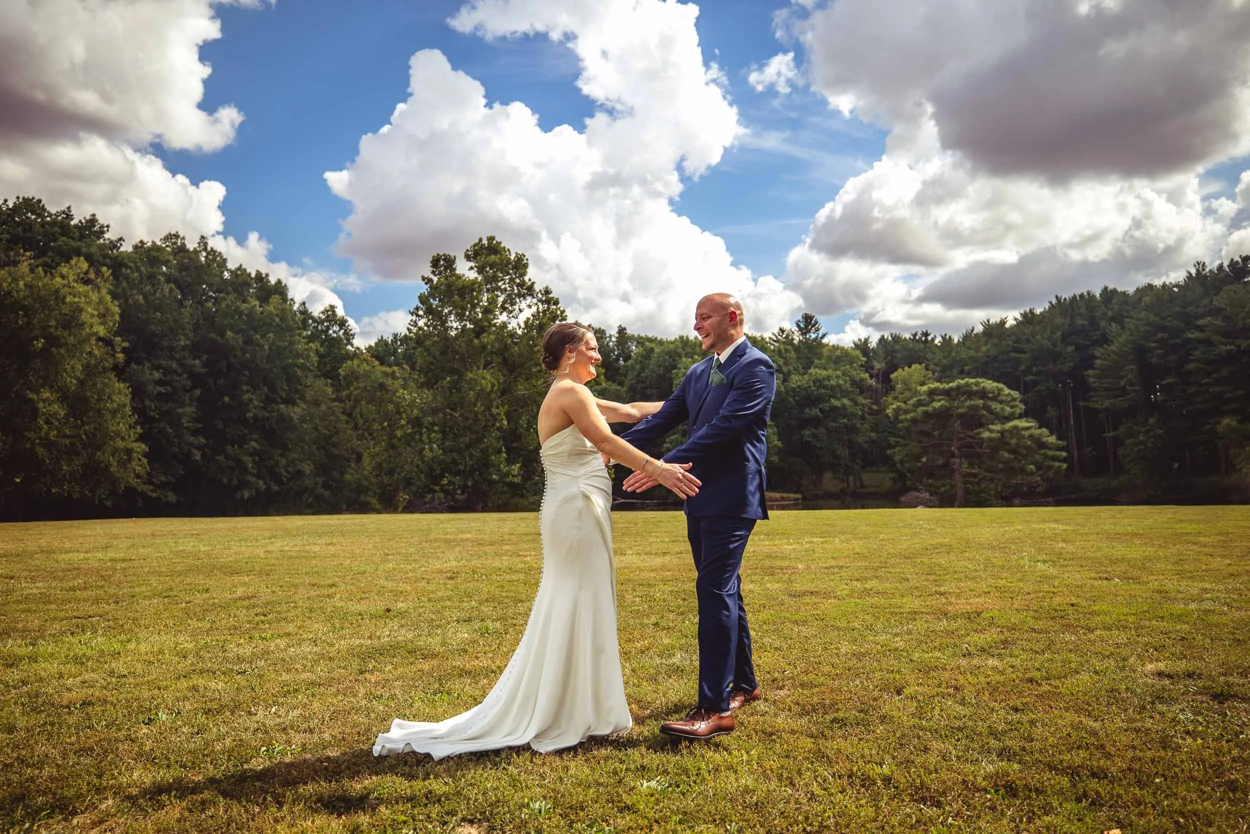 bride and groom seeing each other for the first time_Western Illinois wedding photography