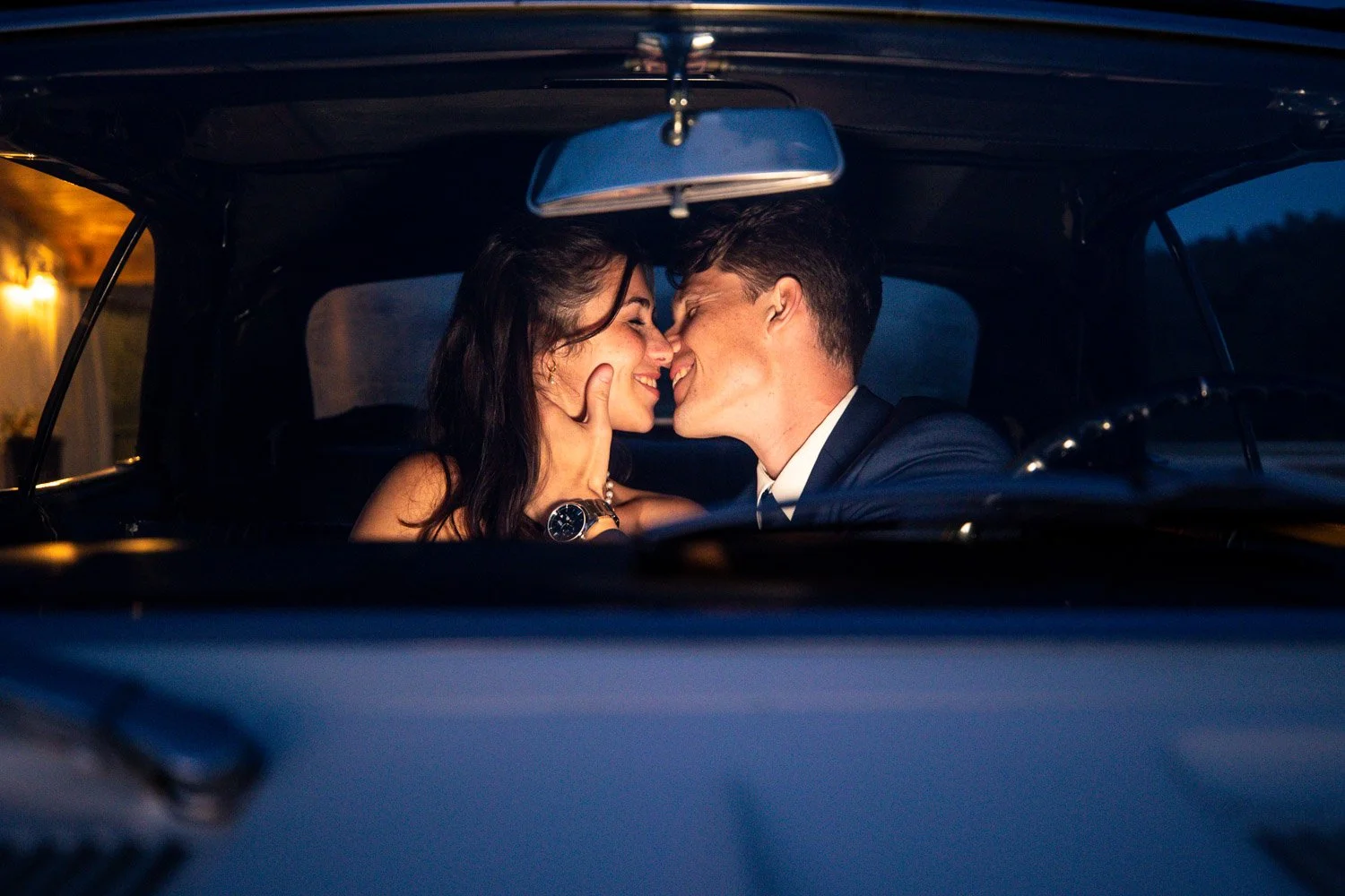 bride and groom kiss in vintage classic car-Marthasville wedding photography