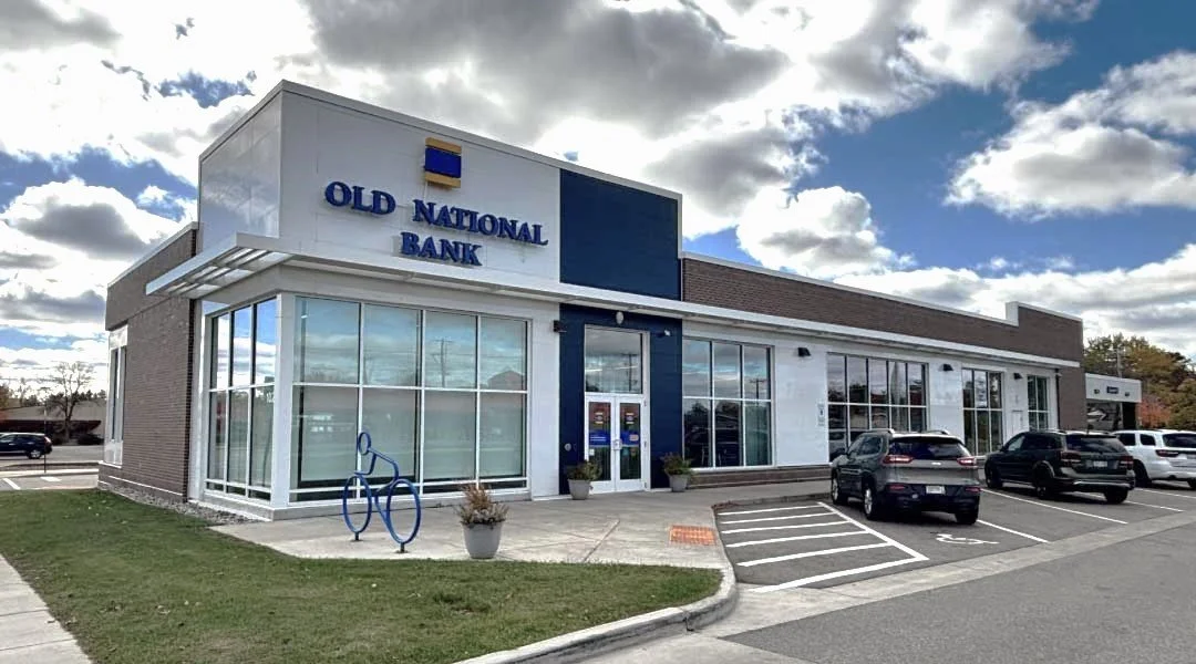 Old National Bank (Formerly Bremer Bank) Amery
Owned & Managed