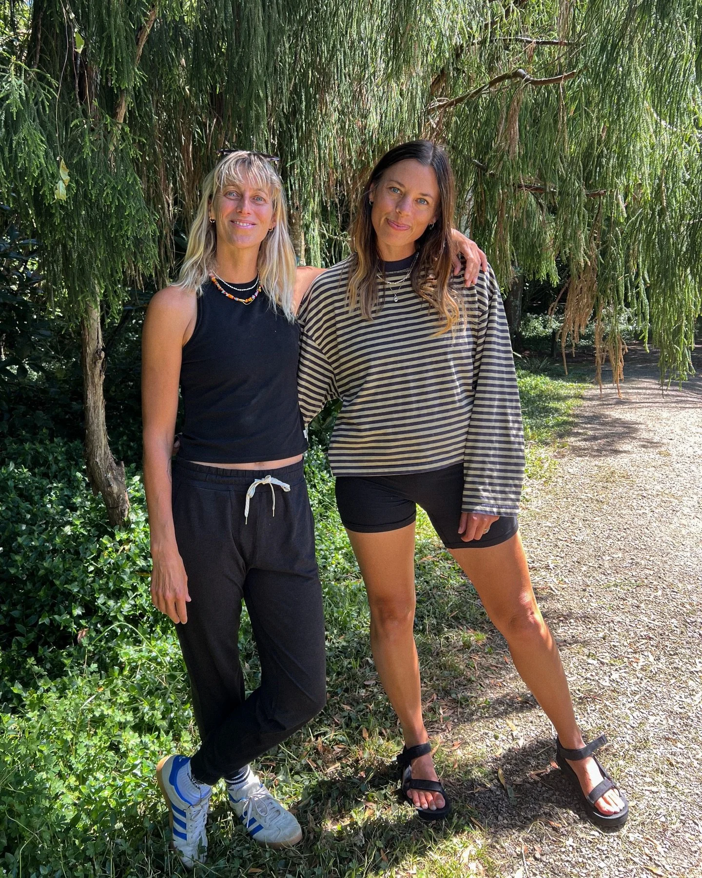 Over the past few years, I&rsquo;ve had the pleasure of collaborating with fellow dutchie and Raglan photographer @annepaar. It&rsquo;s a creative partnership built on shared values and a love for photography and storytelling.

Both in our happy plac