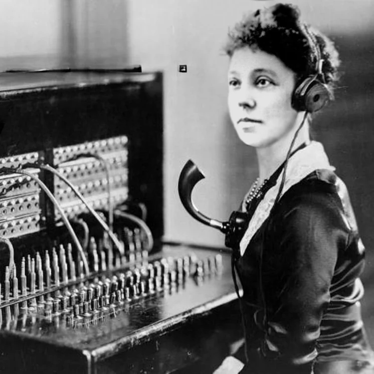 The First Female Telephone Operator in History