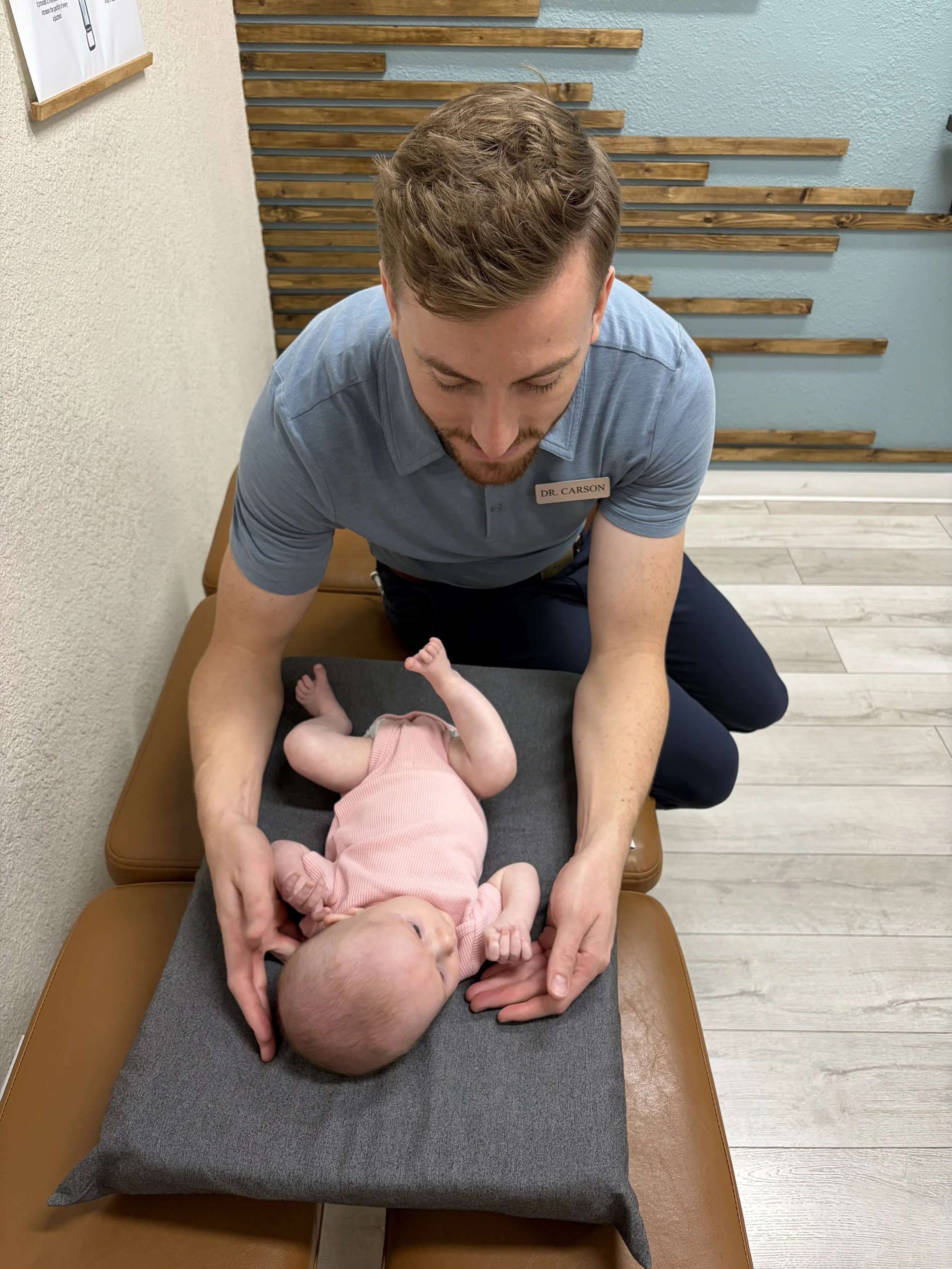 Colic Relief in Gilbert, Arizona: oNE bABY’S Journey From Crying to Calm and Happy