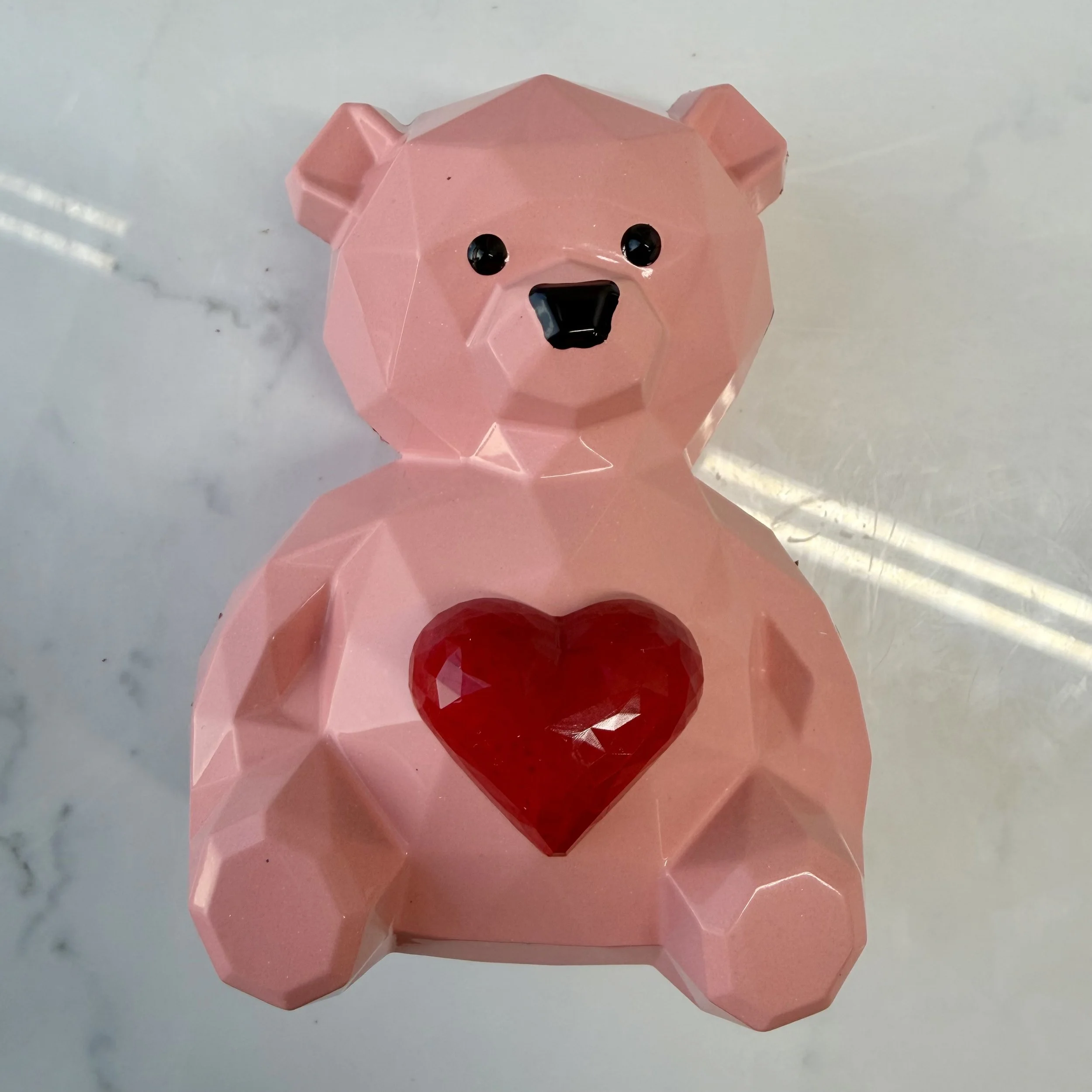 Breakable bear (Pickup Only)