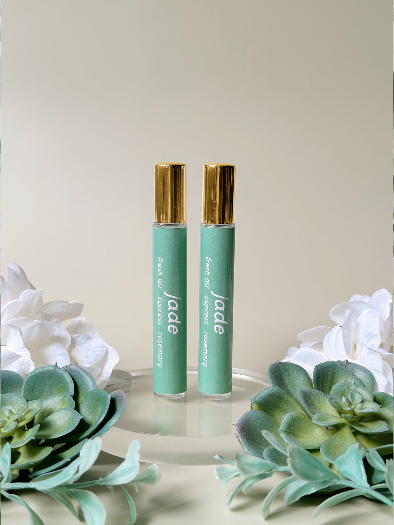 jade 2 Perfume Edit - Gold Lid.png
