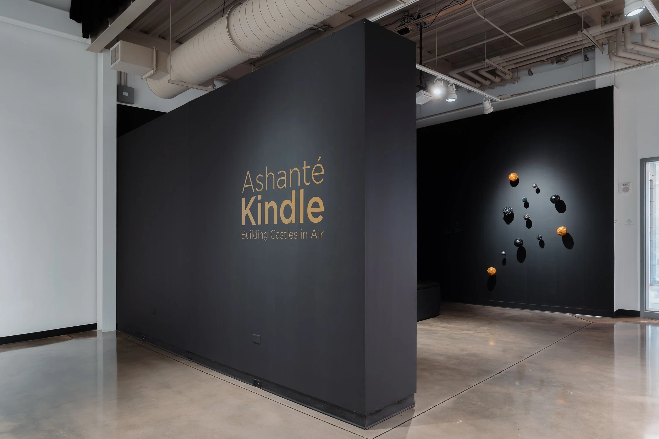 ASHANTE KINDLE - BUILDING CASTLES IN AIR