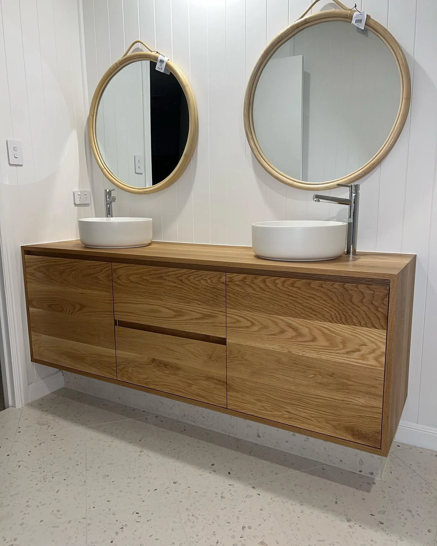 Terrazzo floor tiles, Hardie groove wall Linning and a custom solid timber vanity😍 completed at our mermaid townhouse renovation project