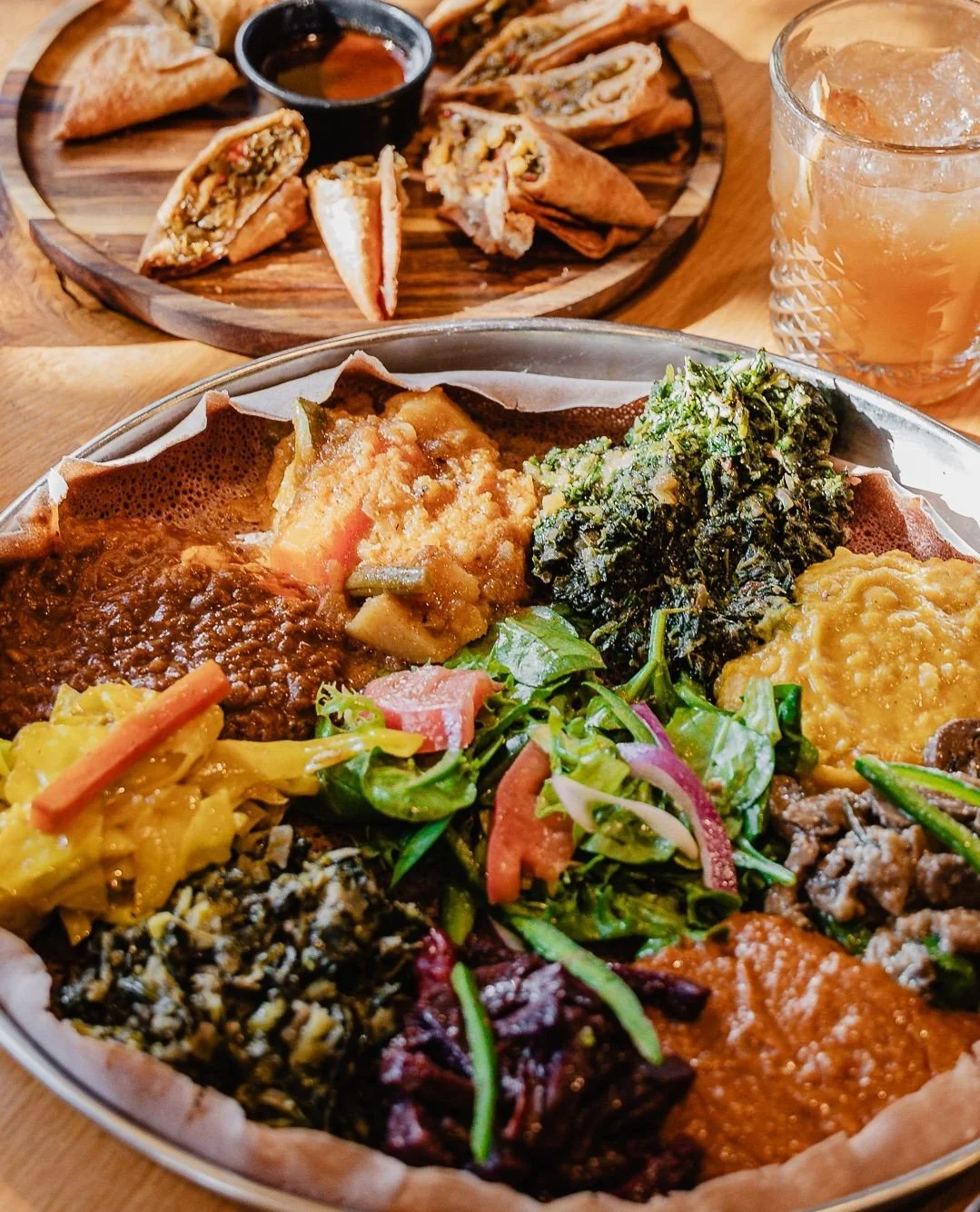 We have lots of options for vegetarians and vegans on our menu 🥗⁠
⁠
Our cheese, spinach, or lentil Sambussas are a great way to start your meal followed up by our Vegetable Bayanetu for a sample of many of our veggie dishes.⁠
⁠
⁠
⁠
⁠
#chicagovegetar