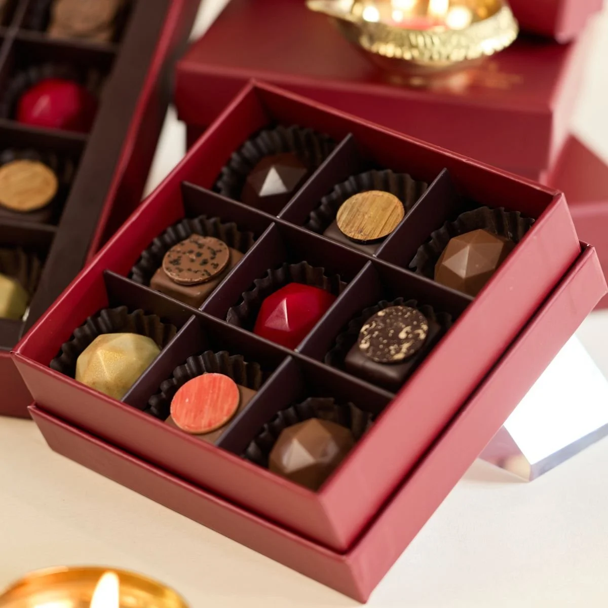 Deepavali Gift Box of 9 Chocolates-anjalichocolat-2.jpg