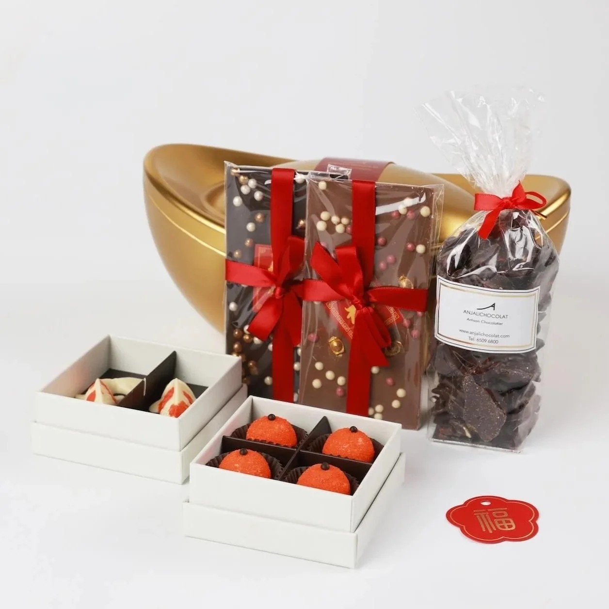 Lunar+New+Year+Golden+Ingot+Chocolate+Hamper+5.jpg