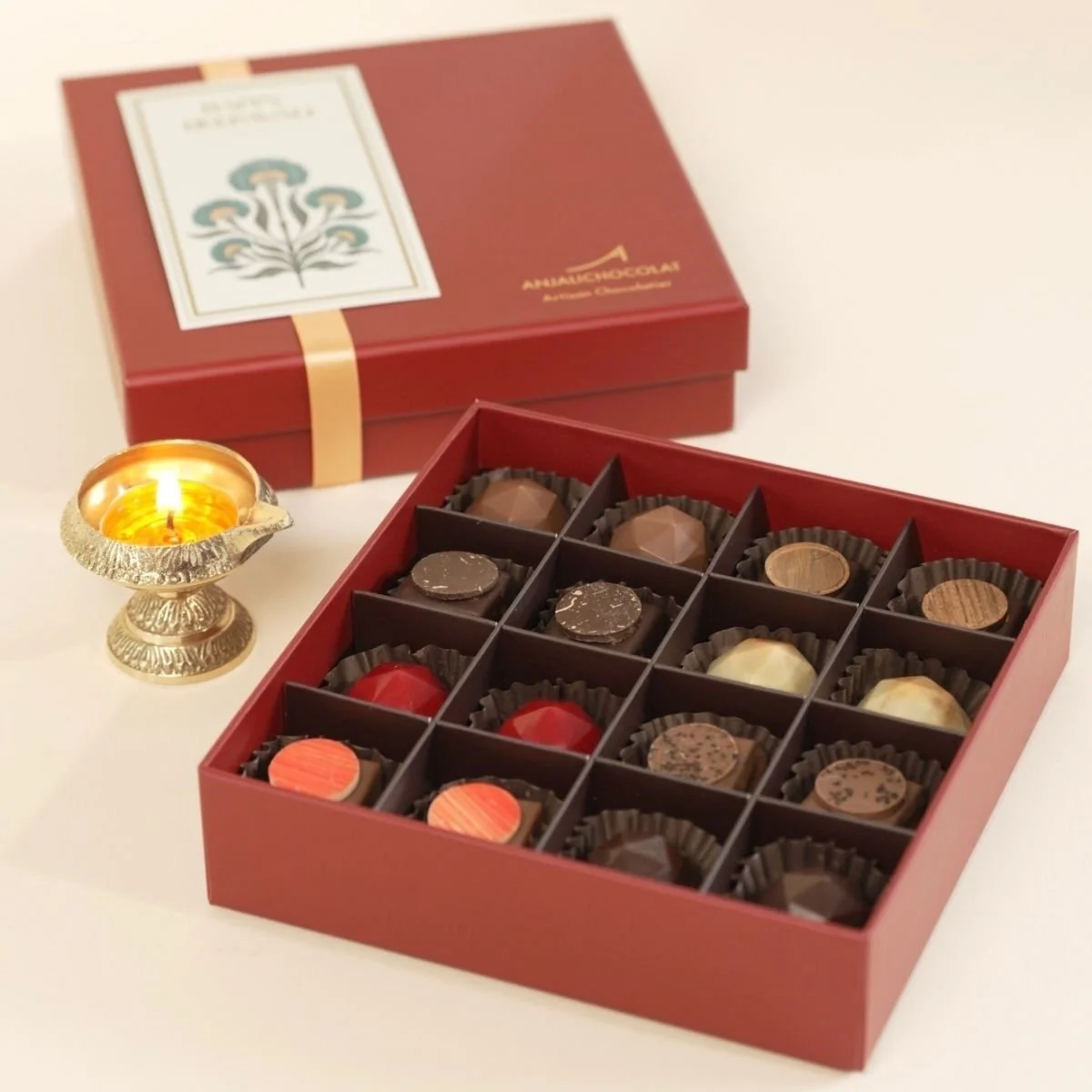Deepavali Gift Box of 16 Chocolates-anjalichocolat-1.jpg