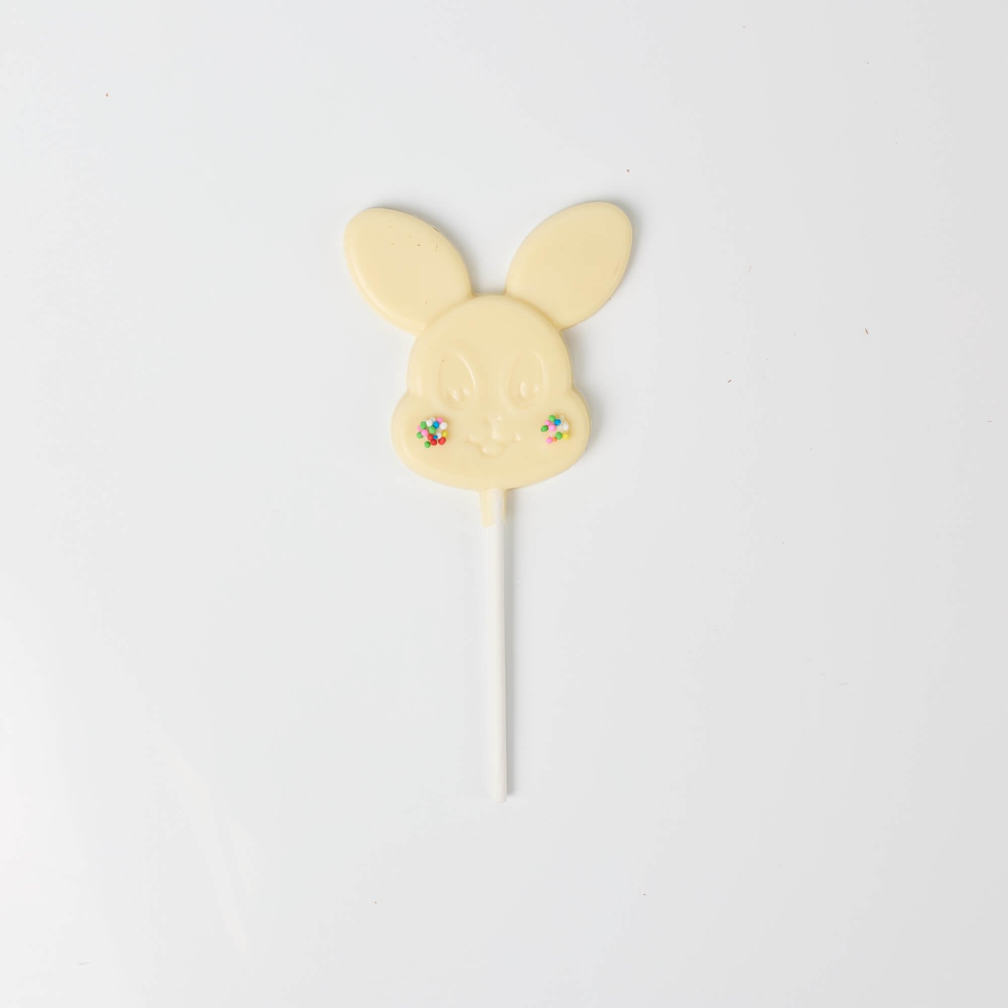 white-chocolate-easter-bunny-lollipops-anjalichocolat-2026.jpg