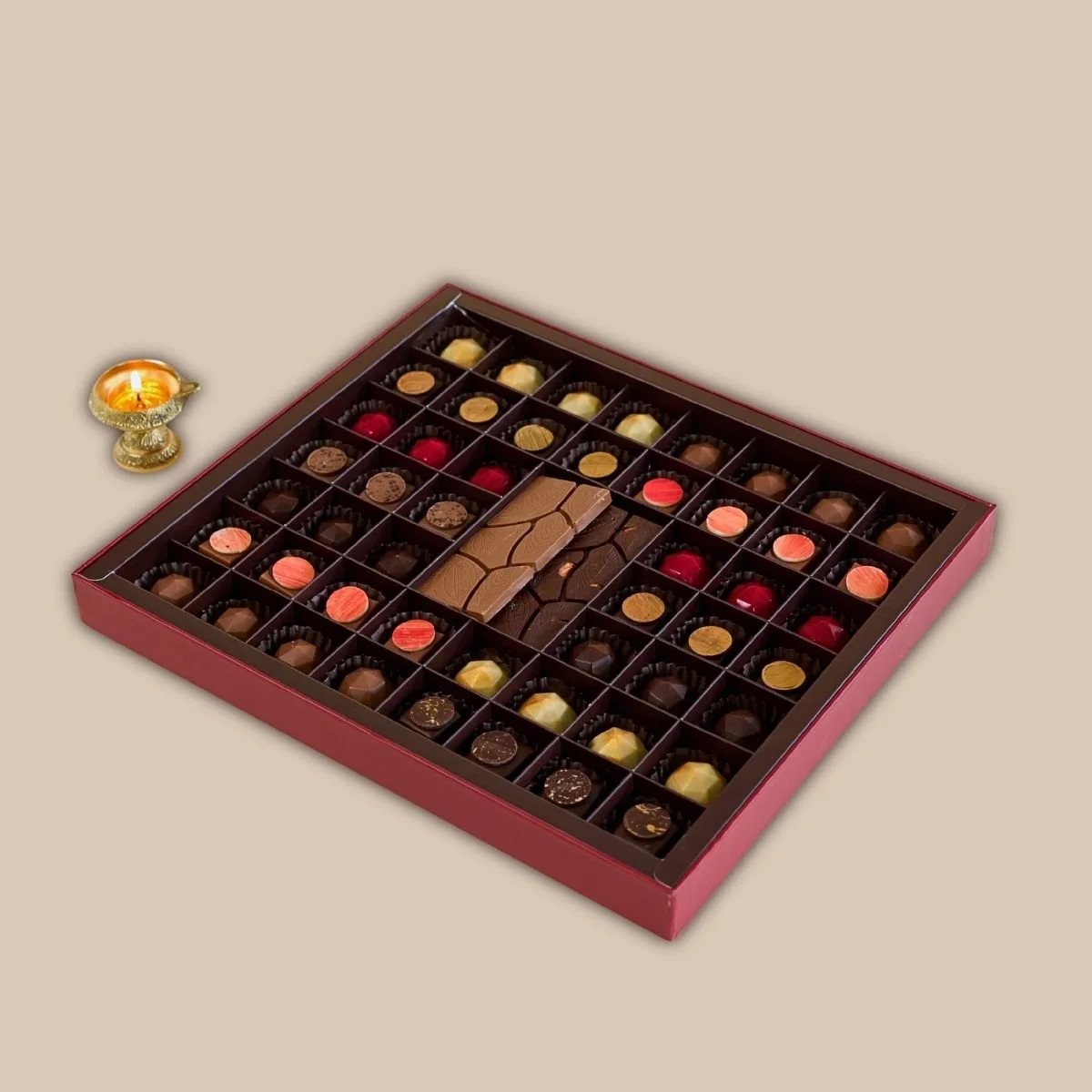 Luxury Deepavali Gift Box of 50 Chocolates-anjalichocolat-2.jpg