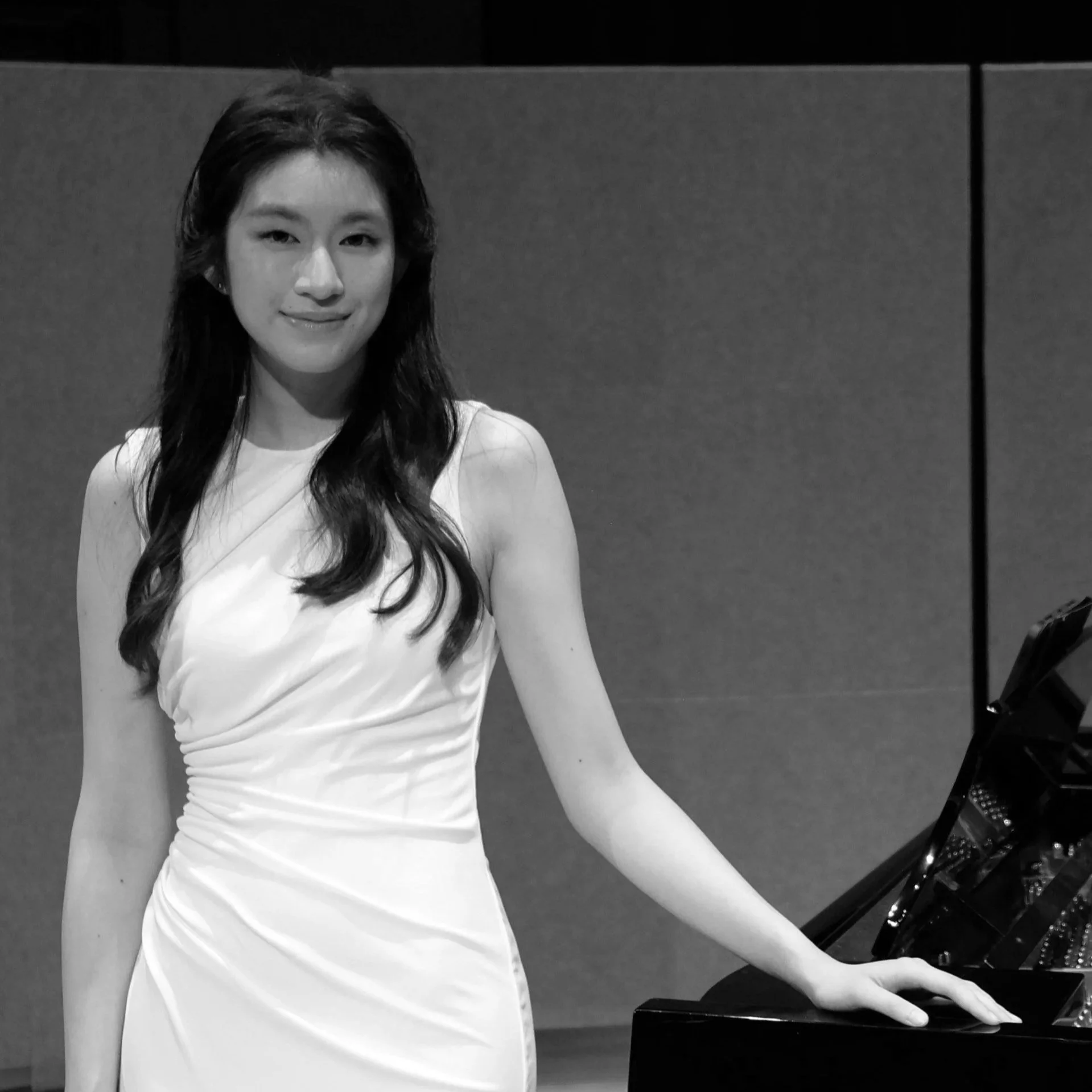 EMILY WONG • Piano